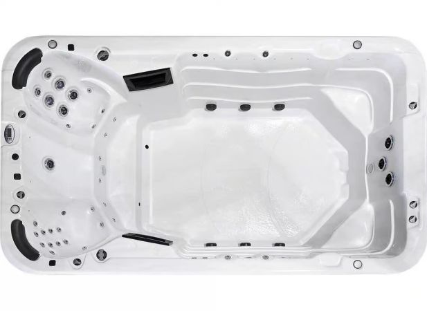 Spa de nage S-4000 : Compact et performant pour toute la famille