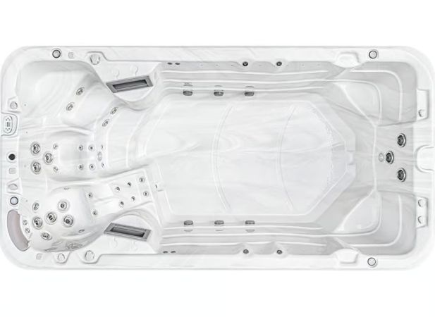 Spa de nage Jacuzzi® S4500 : nage à contre-courant et détente