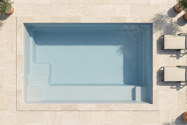 Angélite Mini avec bloc Filtrant – Piscine coque fond plat avec banquette