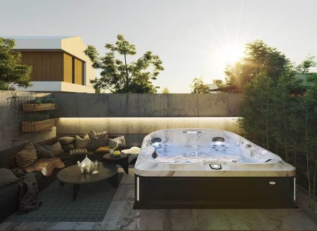 Spa J-485™ : 6 places, cascade centrale et sièges relaxants