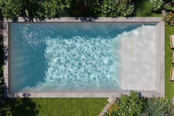 Piscine coque Zénith – Piscine design avec plage immergée