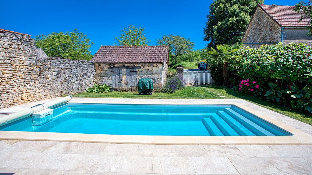 Krono 6, 7, 8, piscine coque à fond plat