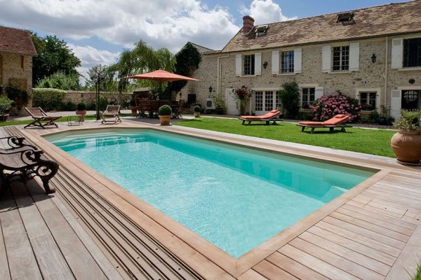 Lazuli – Piscine coque polyvalente à pans coupés