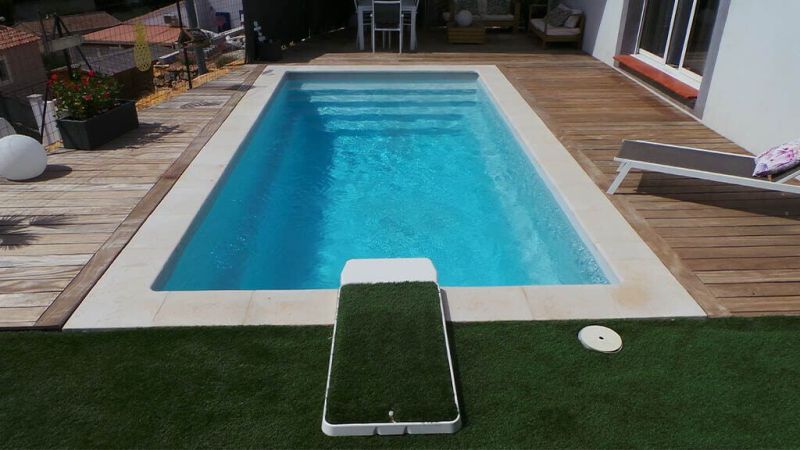 Krono 6, 7, 8, piscine coque à fond plat