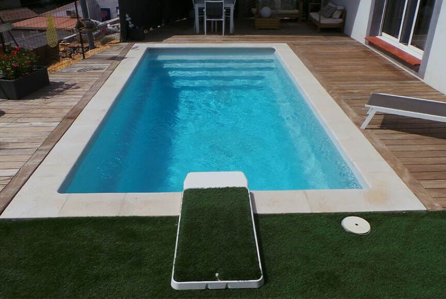 Krono 6, 7, 8, piscine coque à fond plat